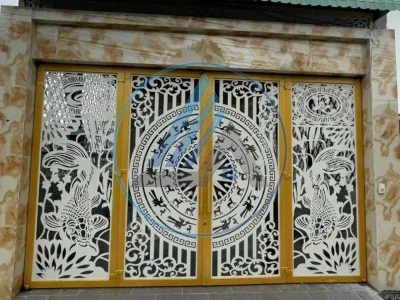 Mẫu cửa sắt CNC hoa văn đẹp